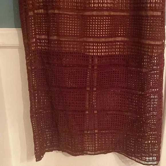Keepsake sleeveless dress - maroon - overlay - midi dress - size L - Picture 4 of 9